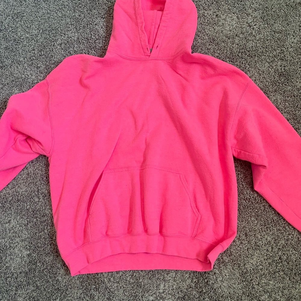 pink hoodie